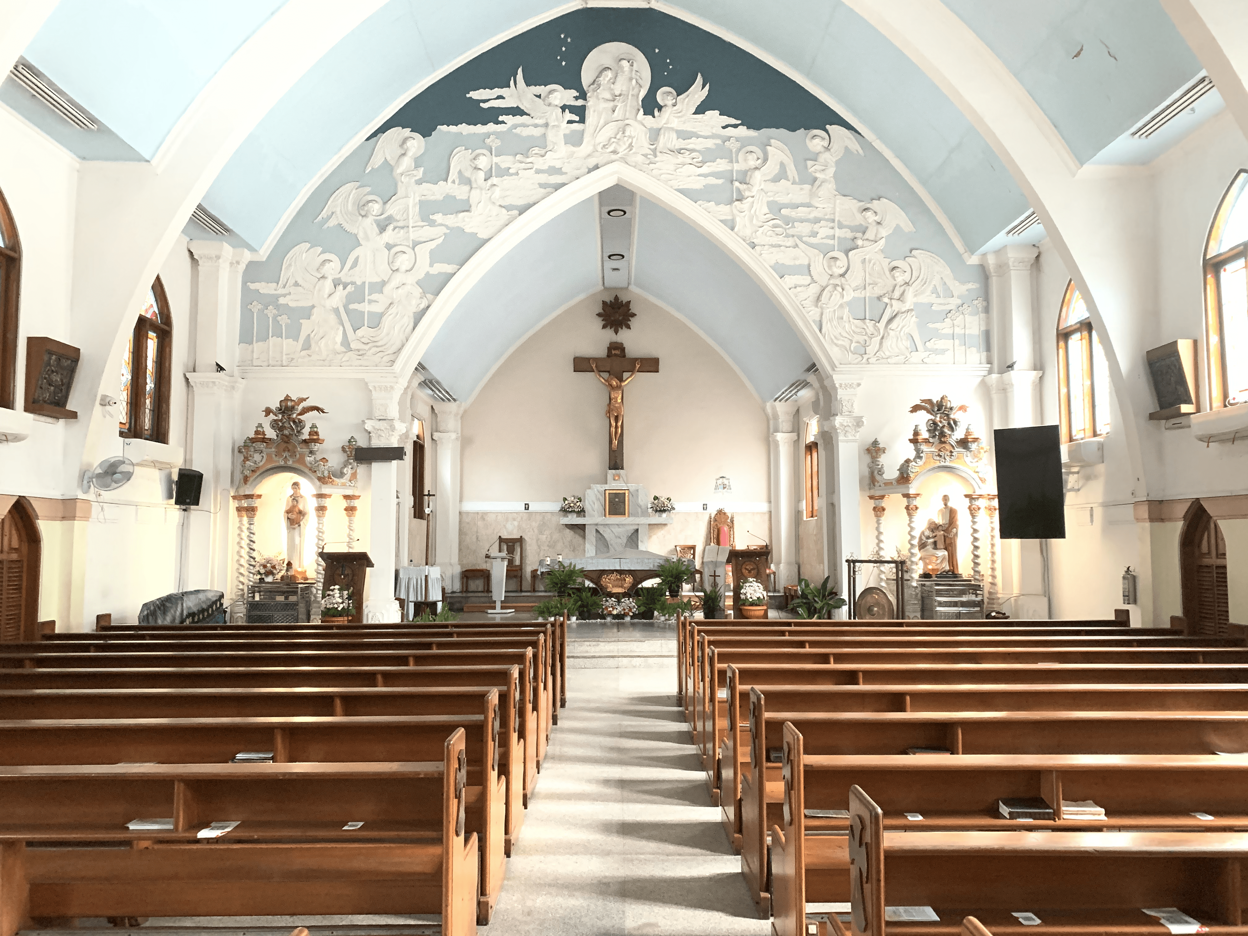 Katedral Keluarga Kudus